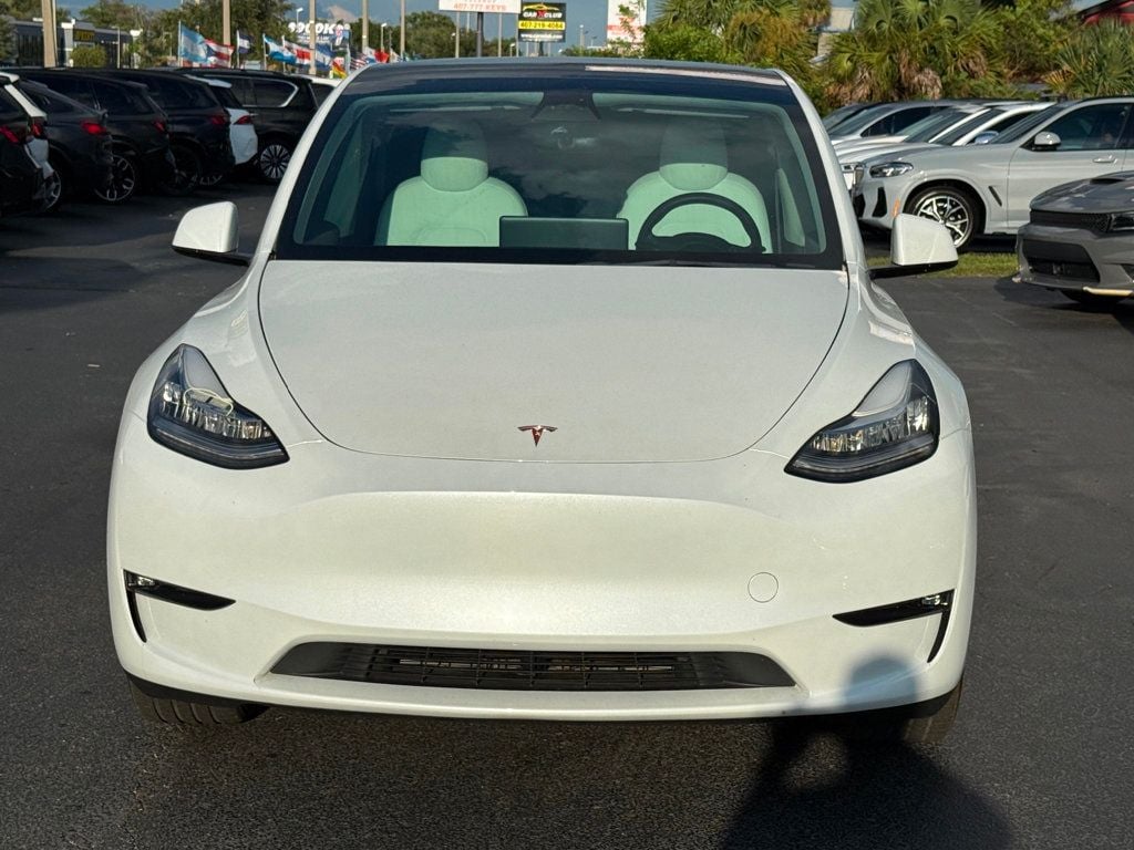 2023 Tesla Model Y Long Range photo 2