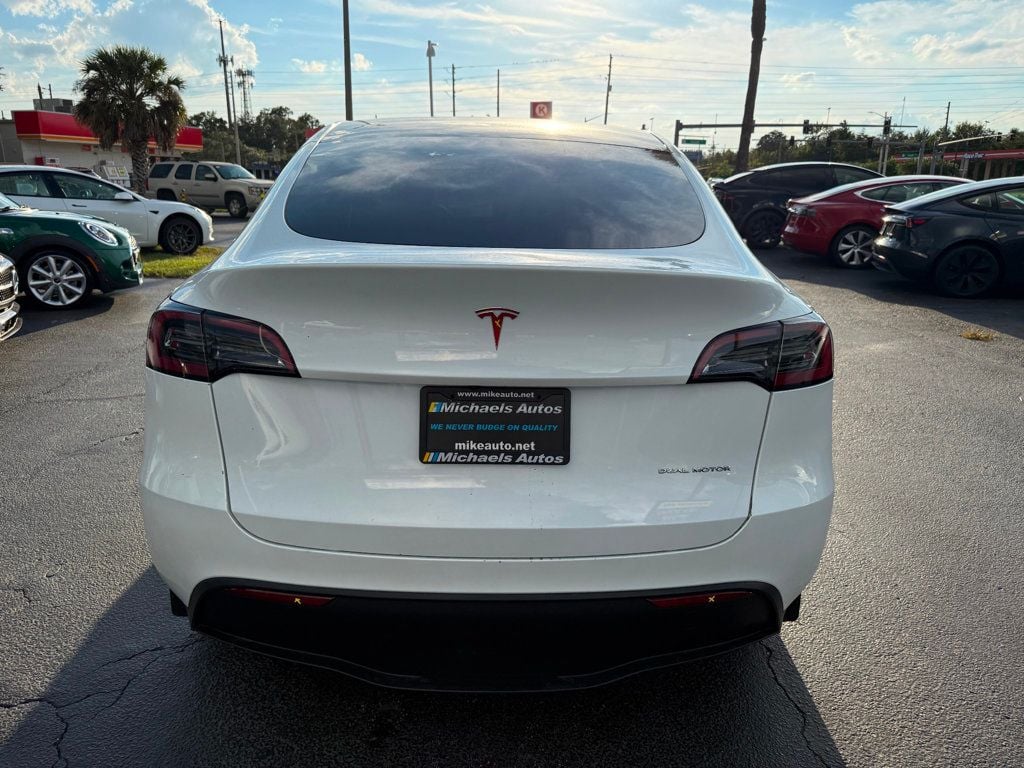 2023 Tesla Model Y Long Range photo 6