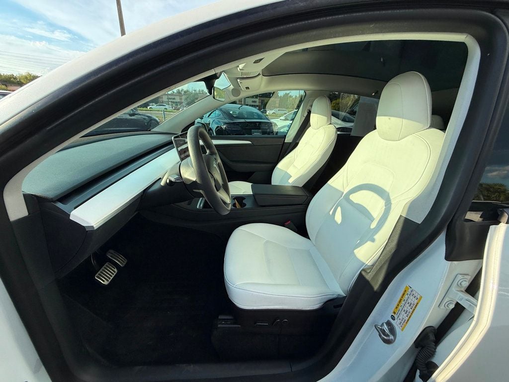 2023 Tesla Model Y Long Range photo 9