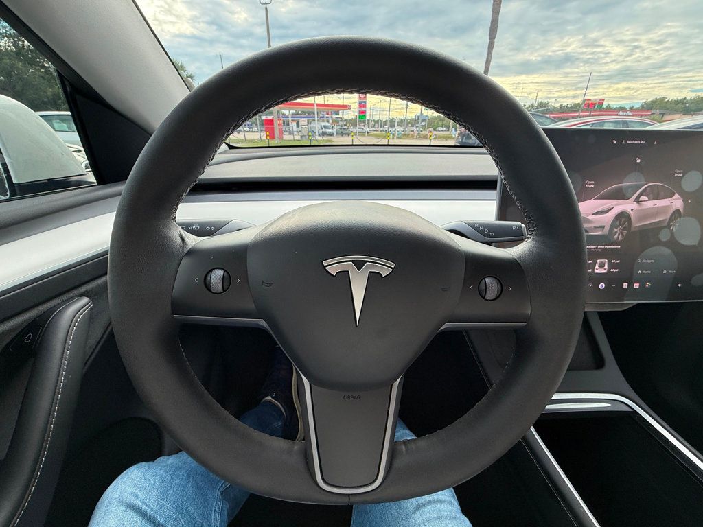 2023 Tesla Model Y Long Range photo 11
