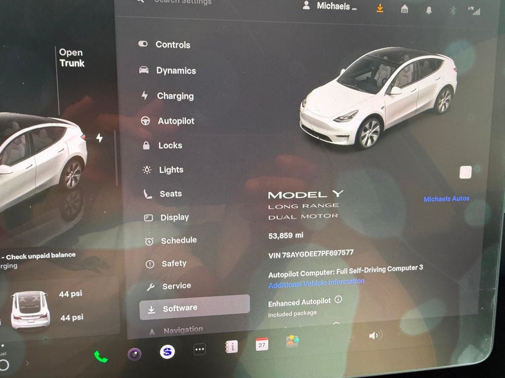 2023 Tesla Model Y Long Range photo 13