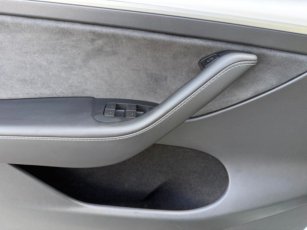 2023 Tesla Model Y Long Range AWD - 22923132 - 19