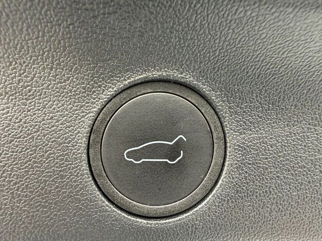 2023 Tesla Model Y Long Range AWD - 22923132 - 24