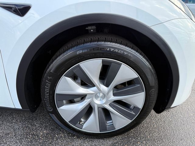 2023 Tesla Model Y Long Range AWD - 22923132 - 30