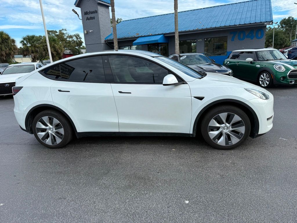 2023 Tesla Model Y Long Range photo 4