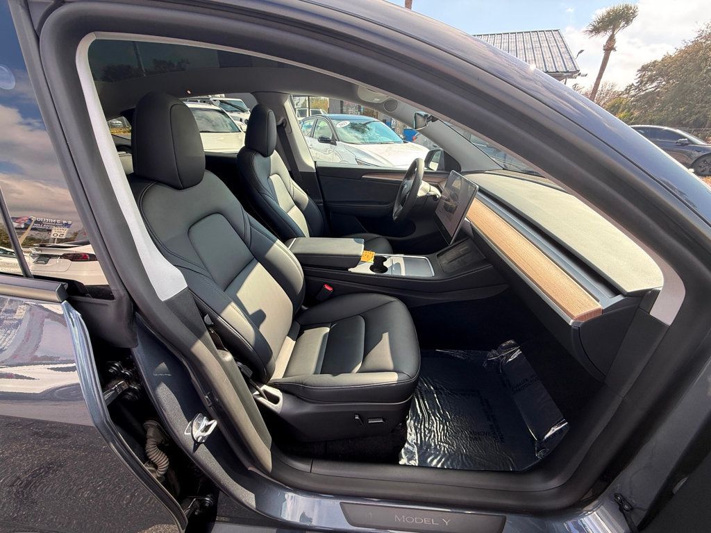2023 Tesla Model Y Long Range AWD - 22981644 - 29