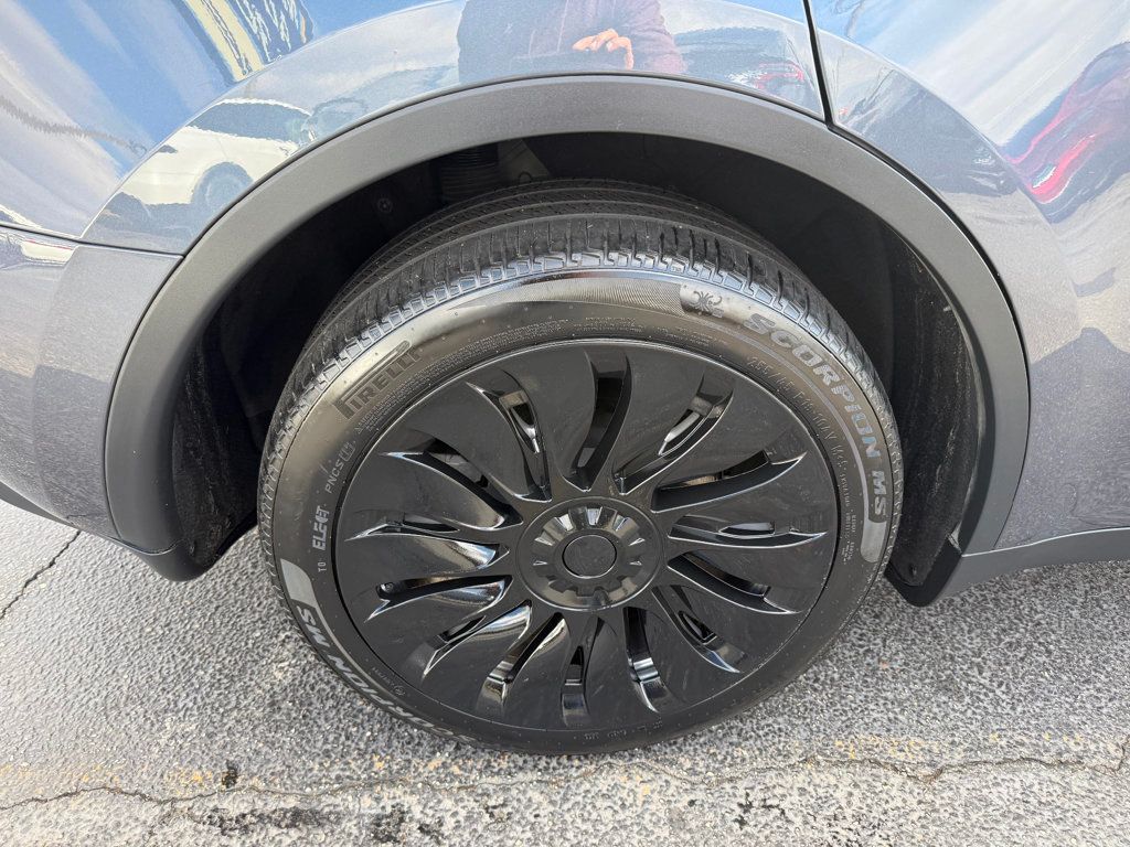 2023 Tesla Model Y Long Range AWD - 22981644 - 33