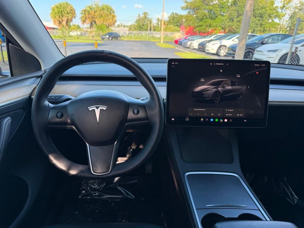 2023 Tesla Model Y Long Range AWD - 23044171 - 16
