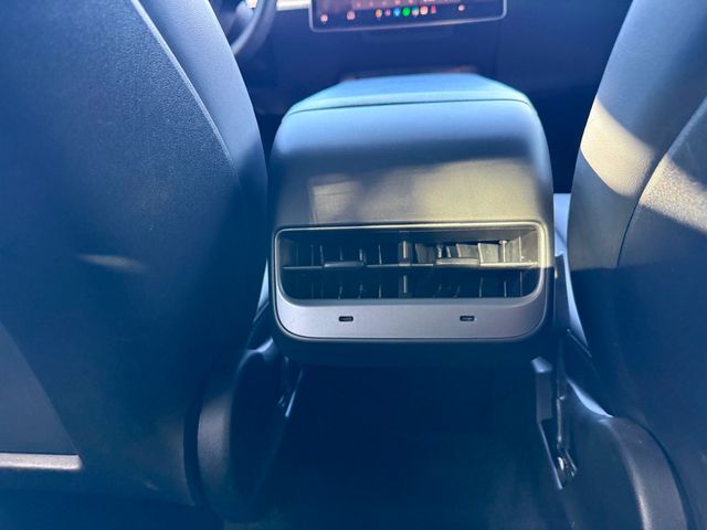 2023 Tesla Model Y Long Range AWD - 23044171 - 26