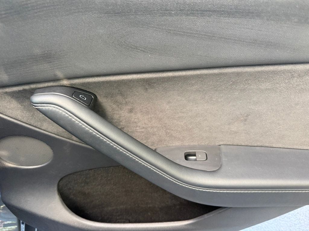 2023 Tesla Model Y Long Range AWD - 23044171 - 27