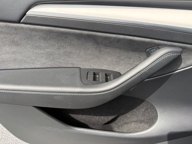 2023 Tesla Model Y Long Range AWD - 23048813 - 20
