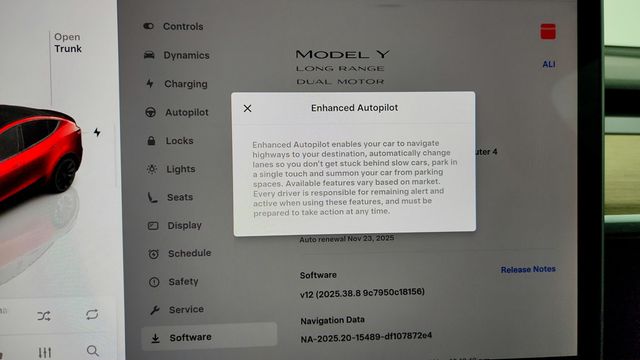 2023 Tesla Model Y Long Range AWD - 22944256 - 17