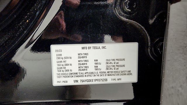 2023 Tesla Model Y Long Range AWD - 22944684 - 11