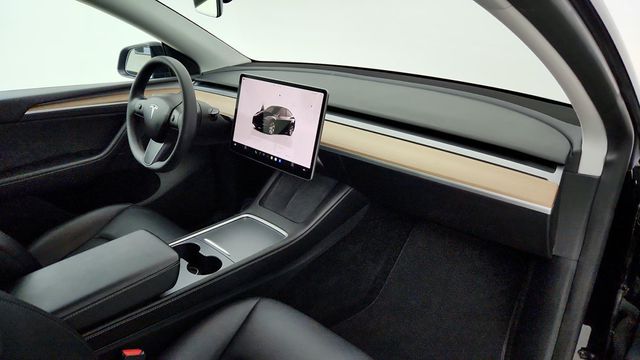 2023 Tesla Model Y Long Range AWD - 22944684 - 28