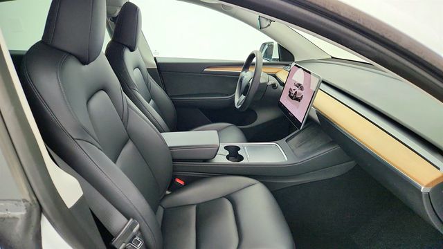 2023 Tesla Model Y Long Range AWD - 22963995 - 26