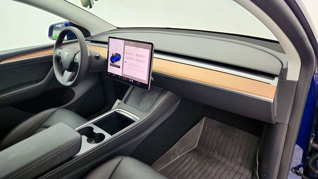 2023 Tesla Model Y Long Range AWD - 22998992 - 25