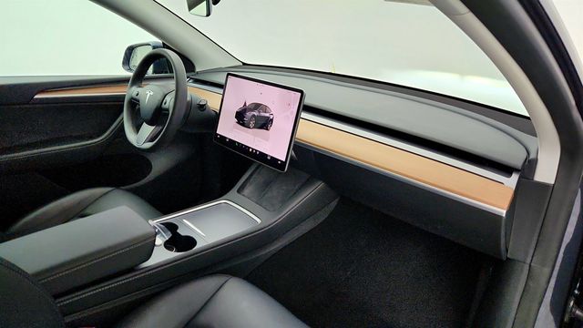 2023 Tesla Model Y Long Range AWD - 23002170 - 28