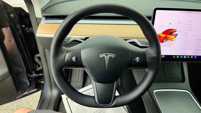 2023 Tesla Model Y Long Range AWD - 23054784 - 12