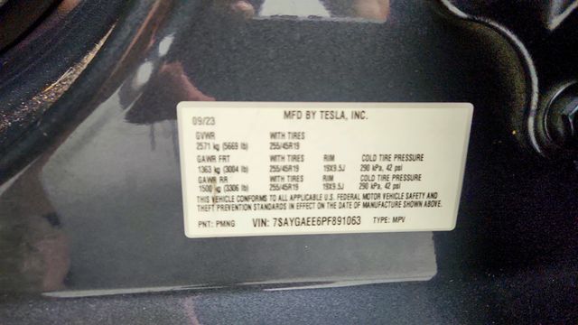 2023 Tesla Model Y Long Range AWD - 23054784 - 22