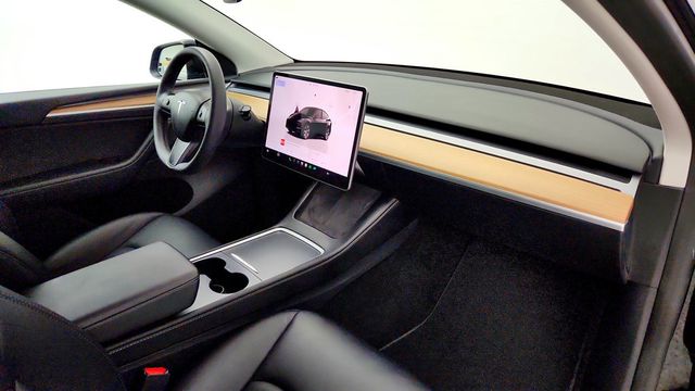 2023 Tesla Model Y Long Range AWD - 23068792 - 29