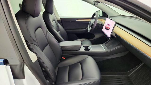 2023 Tesla Model Y Long Range AWD - 23081738 - 28
