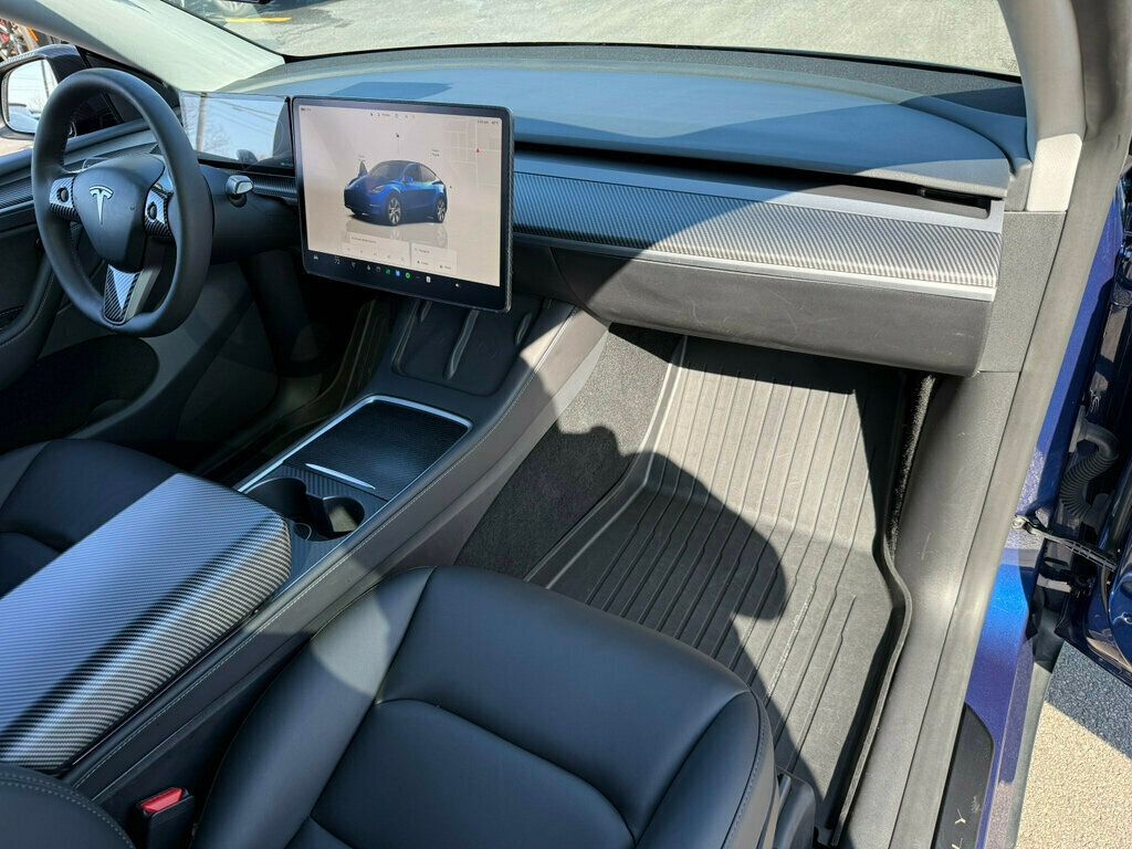 2023 Tesla Model Y Long Range AWD - 23000961 - 9