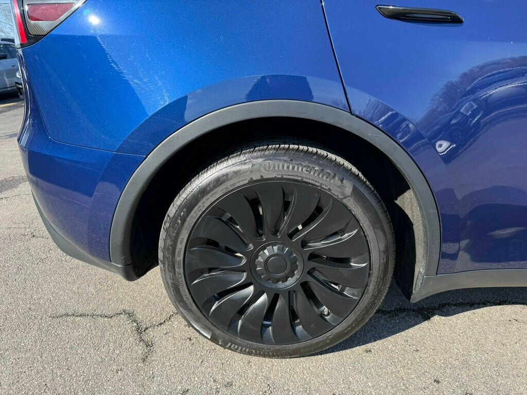 2023 Tesla Model Y Long Range AWD - 23000961 - 32