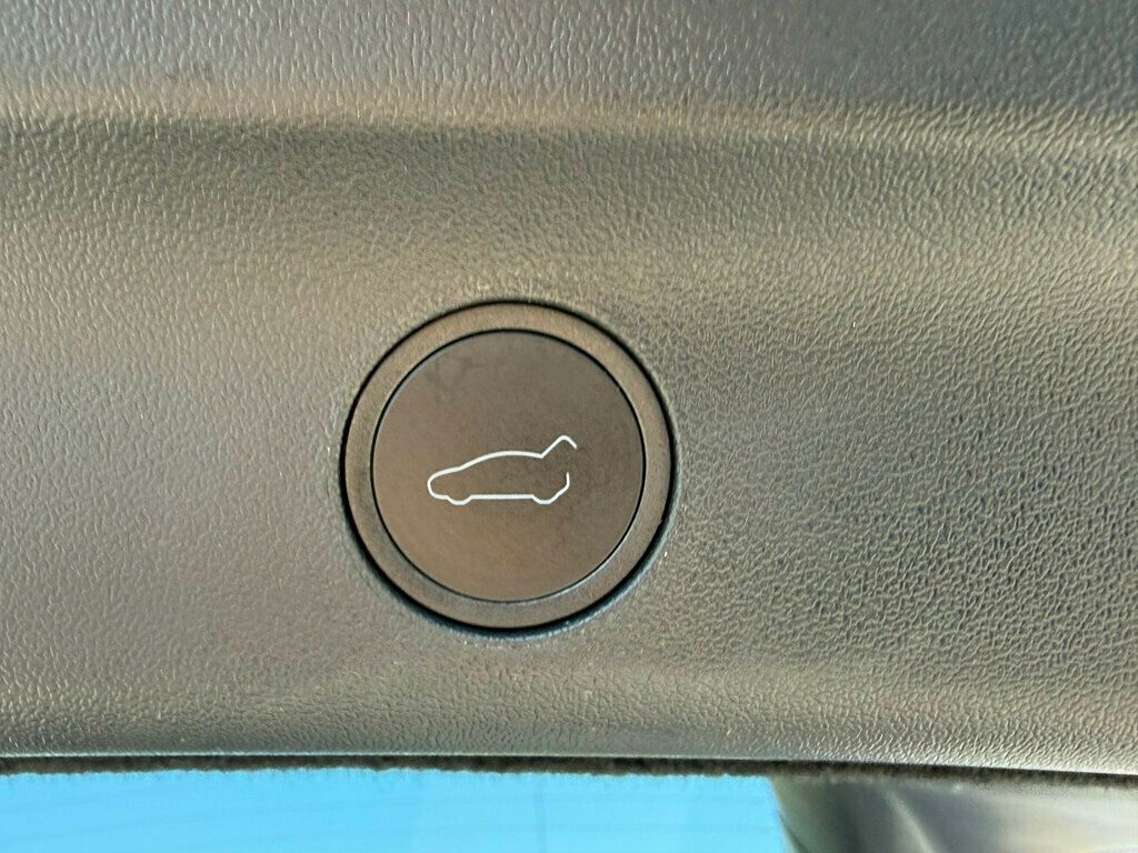 2023 Tesla Model Y Long Range AWD - 23000961 - 35