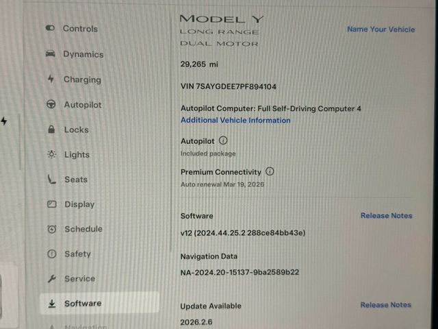 2023 Tesla Model Y Long Range AWD - 23000961 - 4