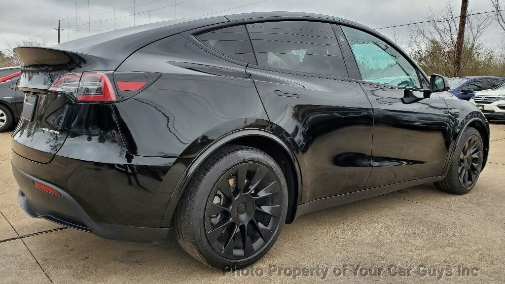 2023 Tesla Model Y Long Range AWD 7-Seater - 22773333 - 10