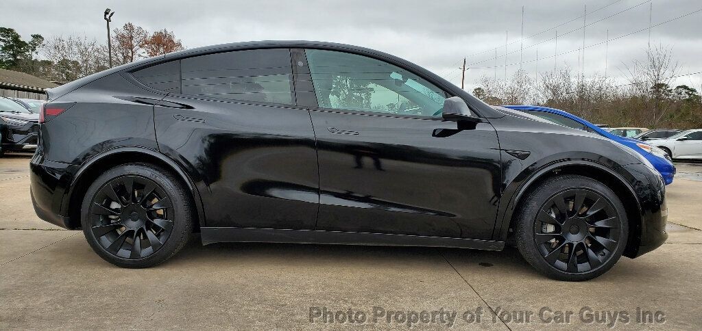 2023 Tesla Model Y Long Range AWD 7-Seater - 22773333 - 8