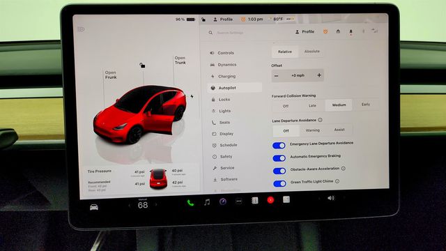 2023 Tesla Model Y Long Range AWD w/ 20'' Induction Wheels & Accel Boost - 23072952 - 21
