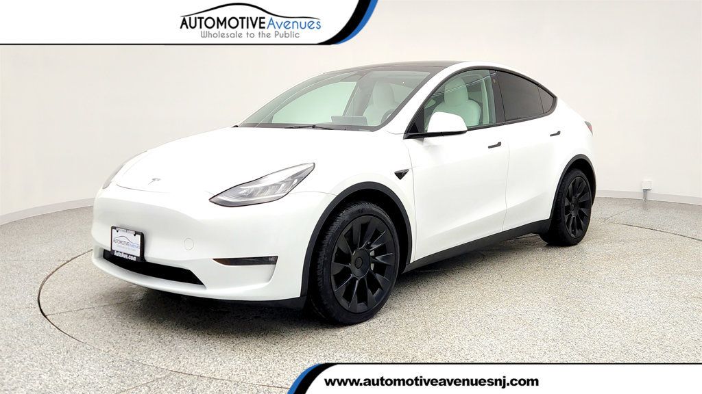 2023 Tesla Model Y Long Range AWD w/ 20'' Induction Wheels & Acceleration Boost - 23000624 | Video 1