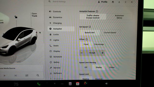 2023 Tesla Model Y Long Range AWD w/ 20'' Induction Wheels & Acceleration Boost - 23000624 - 18