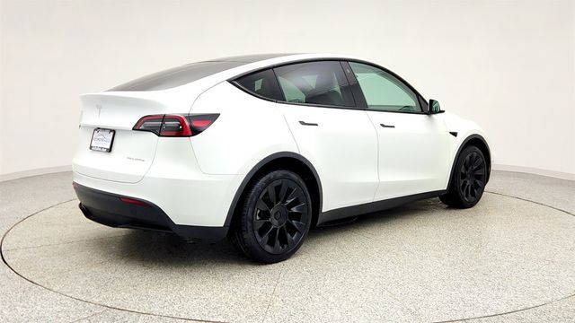 2023 Tesla Model Y Long Range AWD w/ 20'' Induction Wheels & Acceleration Boost - 23000624 - 4