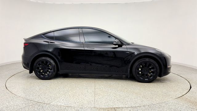 2023 Tesla Model Y Long Range AWD w/ 20'' Induction Wheels & Acceleration Boost - 23000913 - 3