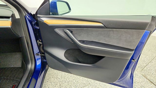 2023 Tesla Model Y Long Range AWD w/ 20'' Induction Wheels & Acceleration Boost - 23005615 - 30