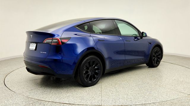 2023 Tesla Model Y Long Range AWD w/ 20'' Induction Wheels & Acceleration Boost - 23005615 - 4
