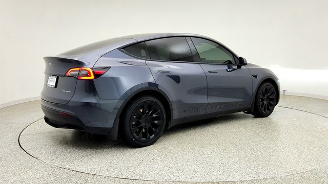 2023 Tesla Model Y Long Range AWD w/ 20'' Induction Wheels & Acceleration Boost - 23034687 - 4