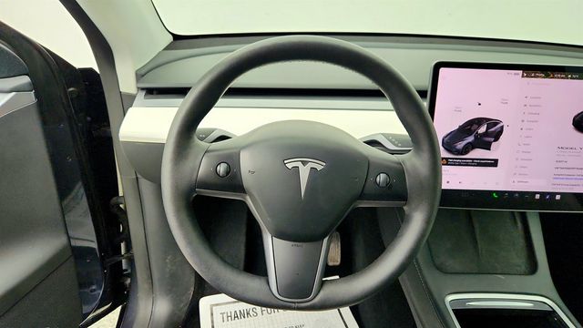 2023 Tesla Model Y Long Range AWD w/ 20'' Wheels, B&W Interior - 23007082 - 12