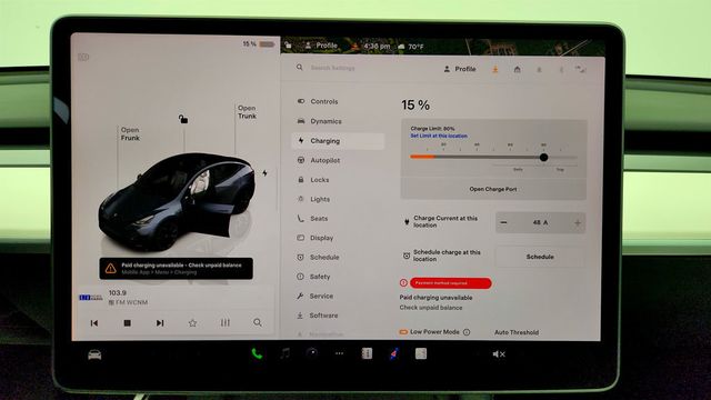 2023 Tesla Model Y Long Range AWD w/ 20'' Wheels, B&W Interior - 23007082 - 18