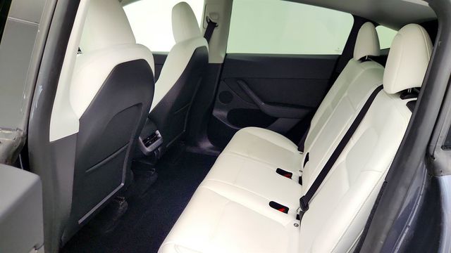 2023 Tesla Model Y Long Range AWD w/ 20'' Wheels, B&W Interior - 23007082 - 25
