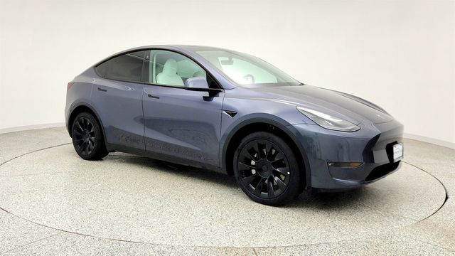 2023 Tesla Model Y Long Range AWD w/ 20'' Wheels, B&W Interior - 23007082 - 2