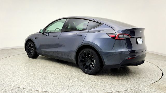 2023 Tesla Model Y Long Range AWD w/ 20'' Wheels, B&W Interior - 23007082 - 6