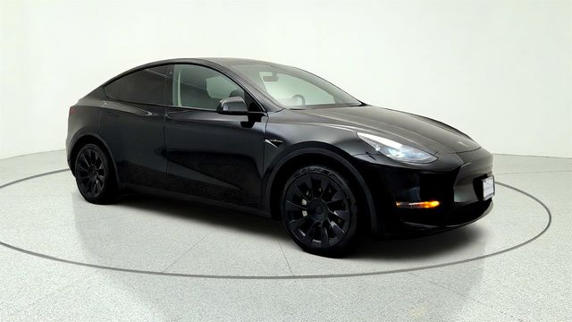 2023 Tesla Model Y Long Range AWD w/ 7-Seat, Accel Boost & 20'' Induction Wheels - 23050041 - 2
