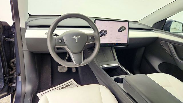 2023 Tesla Model Y Long Range AWD w/ 7 Seat Int., 20'' Wheels & Acceleration Boost - 23009158 - 10