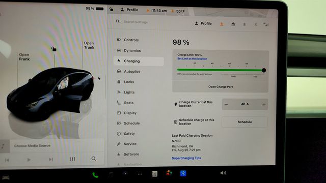 2023 Tesla Model Y Long Range AWD w/ 7 Seat Int., 20'' Wheels & Acceleration Boost - 23009158 - 17