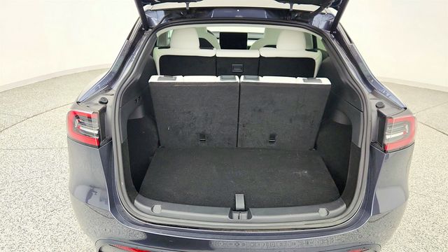 2023 Tesla Model Y Long Range AWD w/ 7 Seat Int., 20'' Wheels & Acceleration Boost - 23009158 - 25