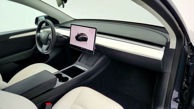 2023 Tesla Model Y Long Range AWD w/ 7 Seat Int., 20'' Wheels & Acceleration Boost - 23009158 - 29