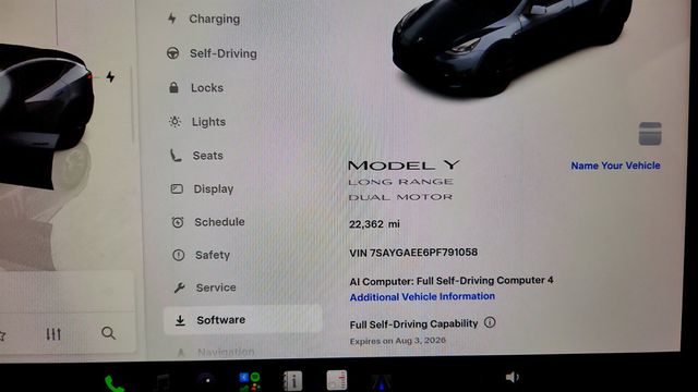 2023 Tesla Model Y Long Range AWD w/ 7-Seat Int., 20’’ Wheels & Acceleration Boost - 23056808 - 10